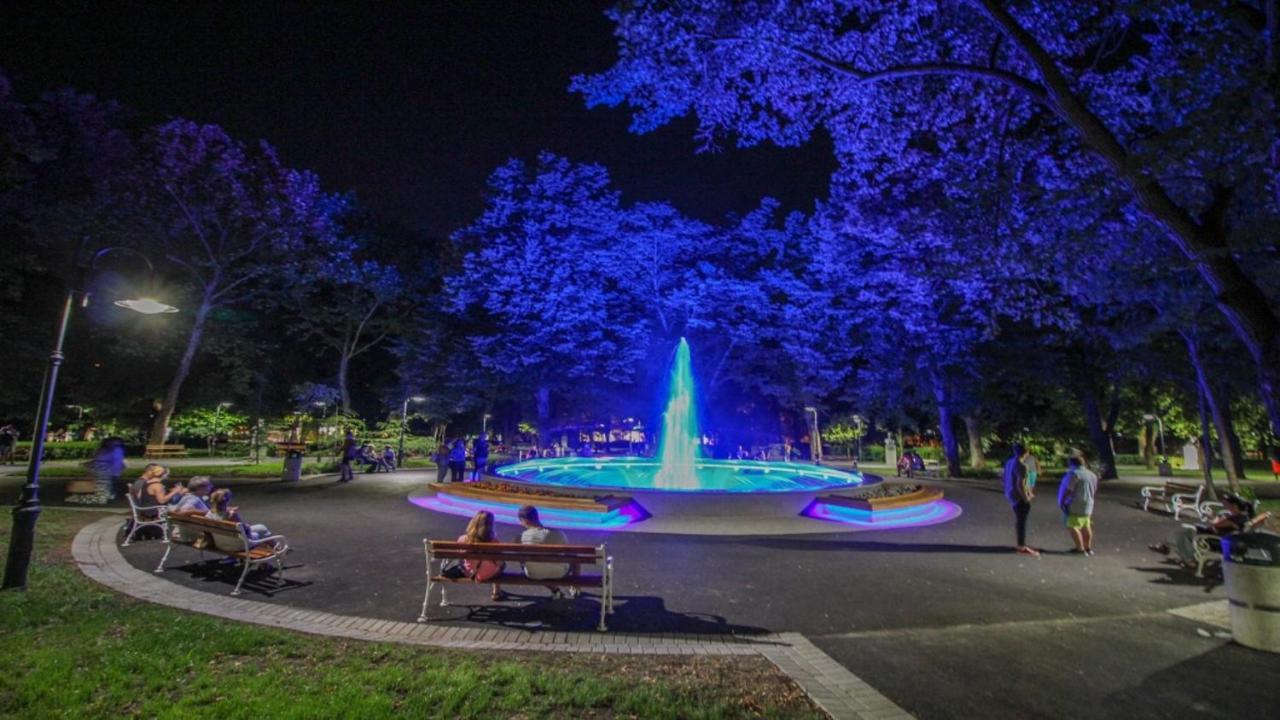 Great Apartment Near The Sea,Central Place! Burgas City Exteriér fotografie