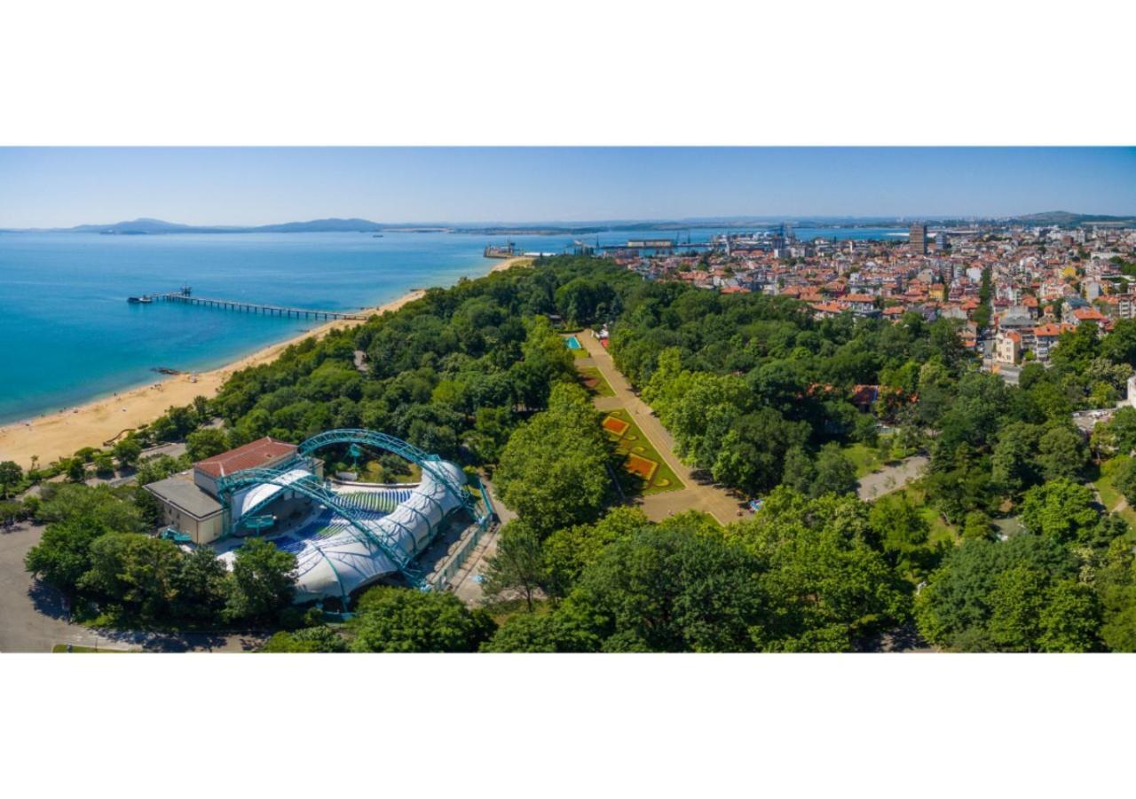 Great Apartment Near The Sea,Central Place! Burgas City Exteriér fotografie